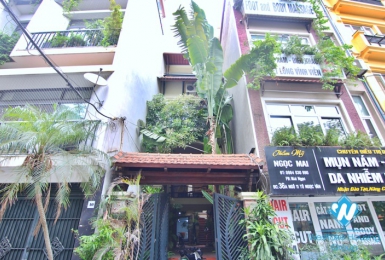 A charming Tay Ho house with nice outdoor space and swimming pool